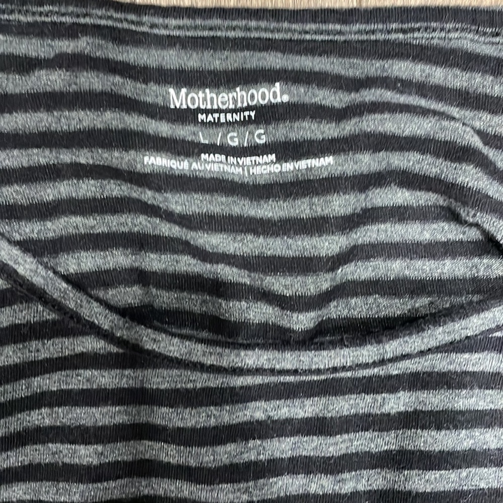 Bundle of Long Sleeve Shirts - Picture 3 of 4